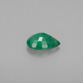 Esmeralda verde natural 0,55ct, formato de pêra, VS-SI