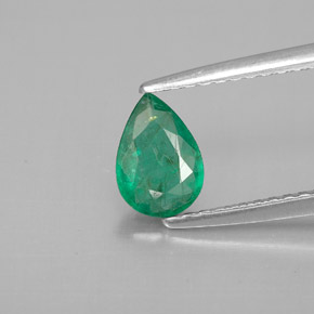 Esmeralda verde natural 0,50ct, formato de pêra, VS-SI