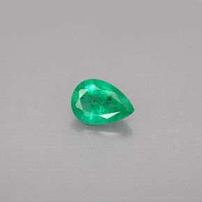 Esmeralda verde natural 0,58ct, formato de pêra, VS-SI