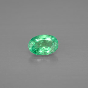 Esmeralda verde natural 0,43ct, corte oval, VS-SI