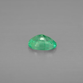 Esmeralda verde natural 0,43ct, corte oval, VS-SI
