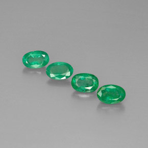 Pedras preciosas de esmeralda verde natural de  ct, corte oval, VS-SI