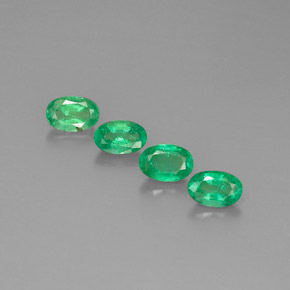 Pedras preciosas de esmeralda verde natural de  ct, corte oval, VS-SI