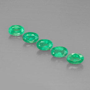 Pedras preciosas de esmeralda verde natural de  ct, corte oval, VS-SI