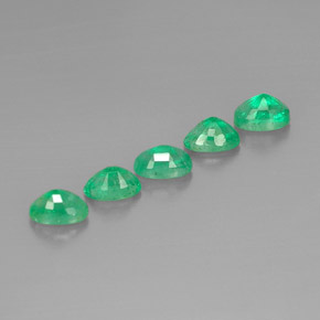 Pedras preciosas de esmeralda verde natural de  ct, corte oval, VS-SI