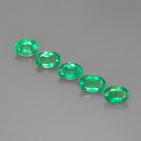 Pedras preciosas de esmeralda verde natural de  ct, corte oval, VS-SI