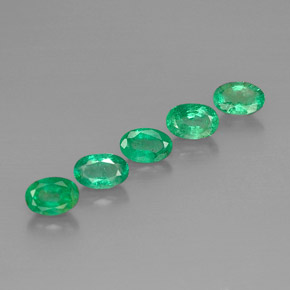 Pedras preciosas de esmeralda verde natural de  ct, corte oval, VS-SI