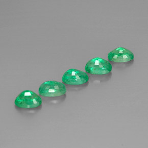 Pedras preciosas de esmeralda verde natural de  ct, corte oval, VS-SI
