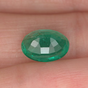Esmeralda verde natural 1,73ct, corte oval, VS-SI