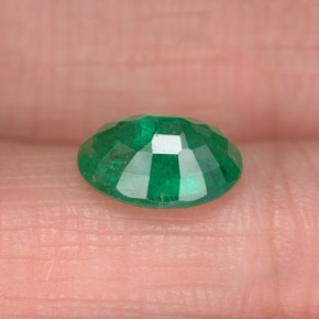 Esmeralda verde natural 1,56ct, corte oval, SI