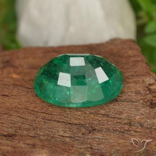 Esmeralda Verde médio Natural 1.52ct, oval, SI-I1
