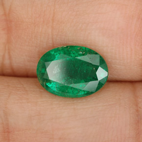 Esmeralda verde natural 1,60ct, corte oval, SI-I1