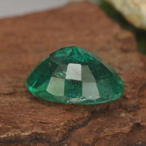 Esmeralda verde natural 2,30ct, corte oval, SI-I1