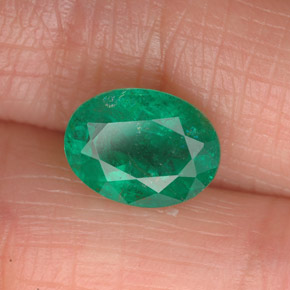 Esmeralda verde natural 1,85ct, corte oval, SI-I1