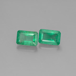 Pedras preciosas de esmeralda verde natural de  ct, corte esmeralda, SI