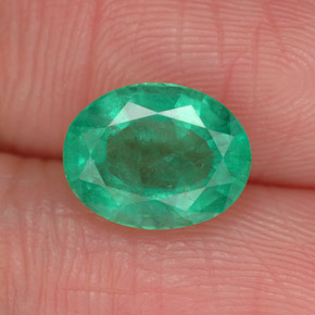 Esmeralda verde natural 1,87ct, corte oval, SI