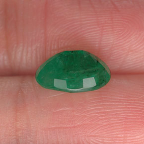 Esmeralda verde natural 1,61ct, corte oval, SI-I1