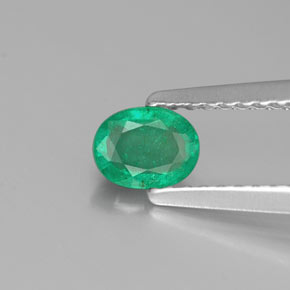 Esmeralda verde natural 0,36ct, corte oval, SI