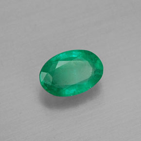 Esmeralda verde natural 0,46ct, corte oval, SI