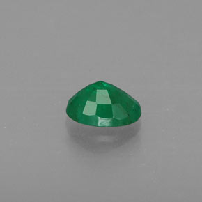 Esmeralda verde natural 0,37ct, corte oval, SI