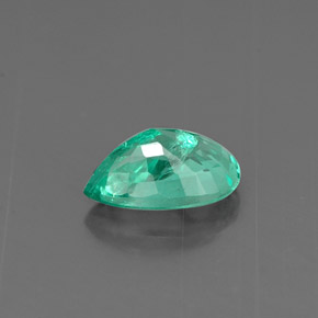 Esmeralda verde natural 0,86ct, formato de pêra, SI-I1