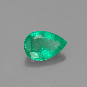 Esmeralda verde natural 0,34ct, formato de pêra, SI-I1