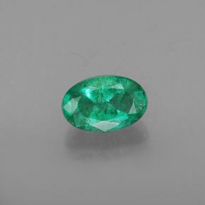 Esmeralda verde natural 0,49ct, corte oval, SI