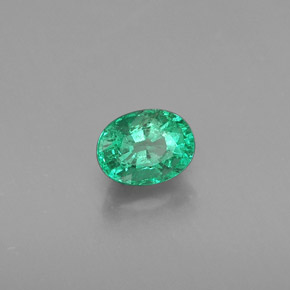 Esmeralda verde natural 0,48ct, corte oval, SI