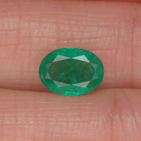 Esmeralda verde natural 1,13ct, corte oval, I1