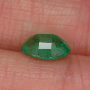 Esmeralda verde natural 1,05ct, corte oval, SI-I1