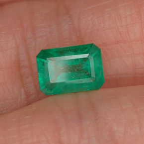 Esmeralda verde natural 0,81ct, corte esmeralda, SI-I1