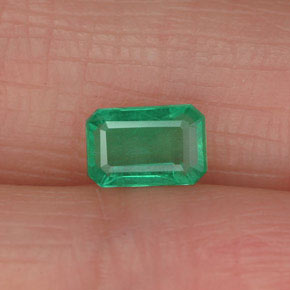 Esmeralda verde natural 0,56ct, corte esmeralda, SI-I1