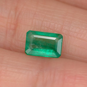 Esmeralda verde natural 0,83ct, corte esmeralda, SI-I1