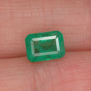 Esmeralda verde natural 1,05ct, corte esmeralda, I1
