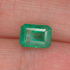 Esmeralda verde natural 1,05ct, corte esmeralda, I1