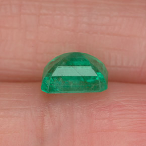Esmeralda verde natural 1,05ct, corte esmeralda, I1