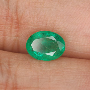 Esmeralda verde natural 1,26ct, corte oval, SI-I1