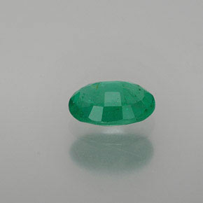 Esmeralda verde natural 0,82ct, corte oval, SI-I1
