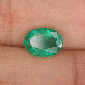 Esmeralda verde natural 1,06ct, corte oval, SI-I1