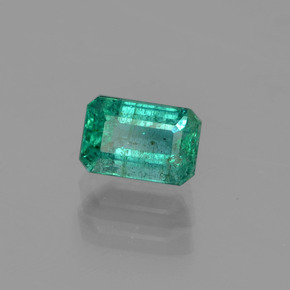 Esmeralda verde natural 0,66ct, corte esmeralda, SI-I1