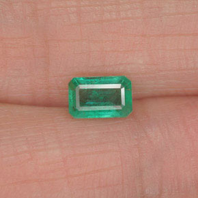Esmeralda verde natural 0,52ct, corte esmeralda, SI-I1