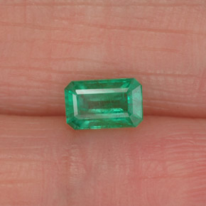 Esmeralda verde natural 0,46ct, corte esmeralda, SI-I1