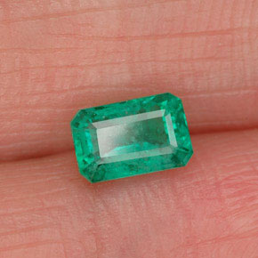 Esmeralda verde natural 0,68ct, corte esmeralda, SI-I1