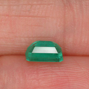 Esmeralda verde natural 0,60ct, corte esmeralda, SI-I1