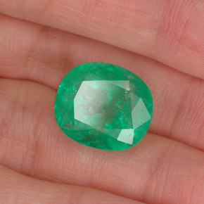 Esmeralda verde natural 10,03ct, corte oval, I1