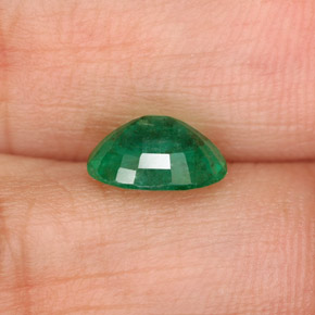 Esmeralda verde natural 1,09ct, corte oval, I1
