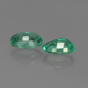 Pedras preciosas de esmeralda verde natural de  ct, corte oval, VS-SI