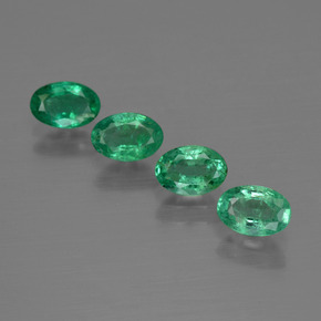 Pedras preciosas de esmeralda verde natural de 1,85 ct, corte oval, SI