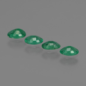 Pedras preciosas de esmeralda verde natural de  ct, corte oval, SI