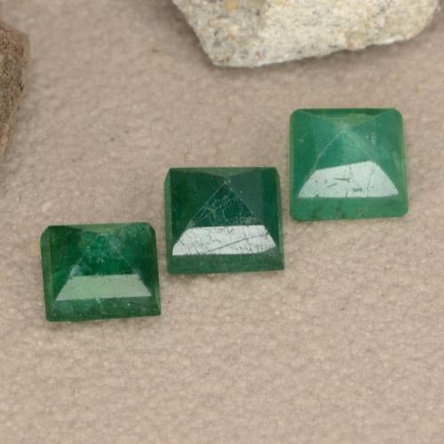 Pedras preciosas de Esmeralda Verde médio natural de 1.04 ct, Quadrado, VS-SI